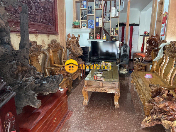 8083347_7d2KUy9Iog_1628586452.jpg
