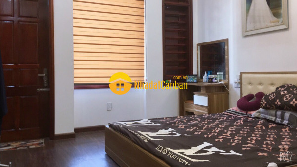 m_XQxHiArLZI_1631896597.jpg