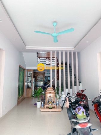 m_ROHKD3jN90_1633361593.jpg