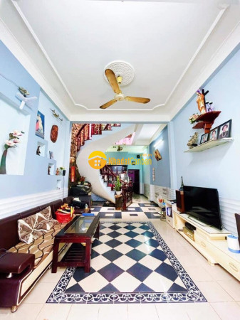 8204465_n7bEQezUad_1635386398.jpg