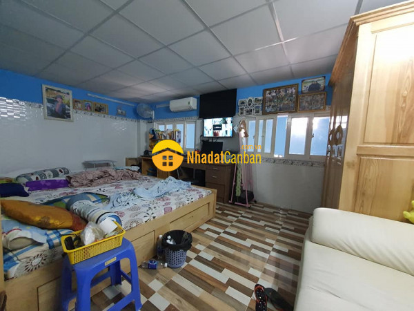 8208512_wHdZC8KuTA_1635521334.jpg