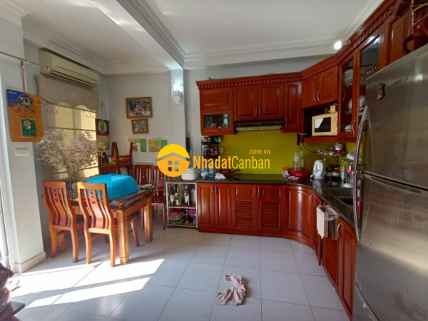 m_PoAi3s4aUj_1638369652.jpg