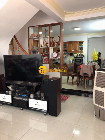 8304569_kuxQ19hSwX_1639582621.jpg