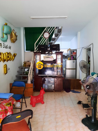 m_J9pZ1DiROc_1643378067.jpg