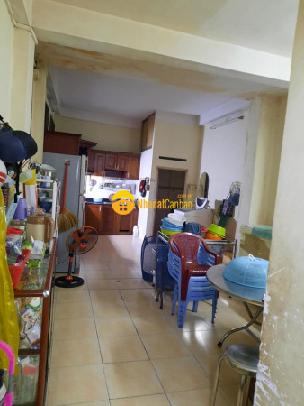 m_iYC3oIsTte_1648966437.jpg