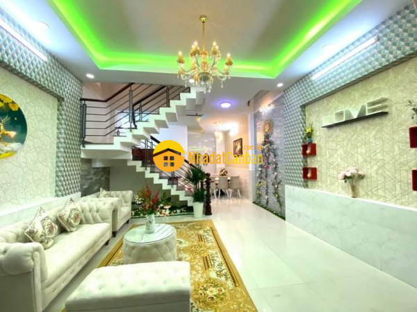 m_q3cvrspoMn_1649298166.jpg