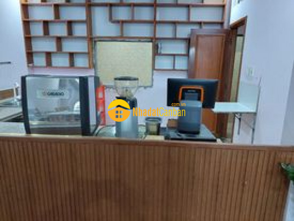 8525714_KVMZUNPAIY_1649782200.jpg