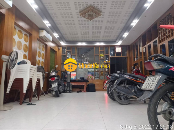 m_k08IfJ6Vle_1652096674.jpg