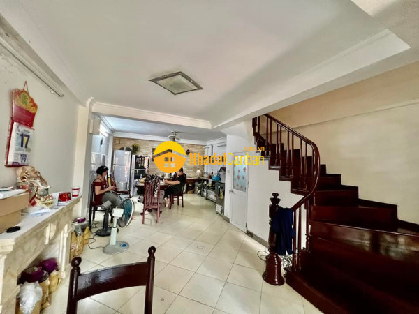 8696422_lh7Rsk36qc_1655815603.jpg