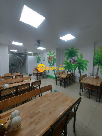 m_0Jec7mVEHU_1660288915.jpg