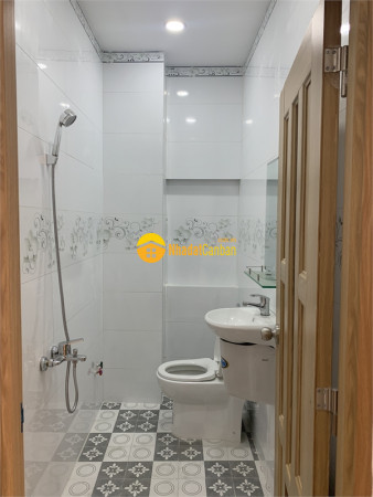 8907873_FLJ8oZOAd1_1664855942.jpg