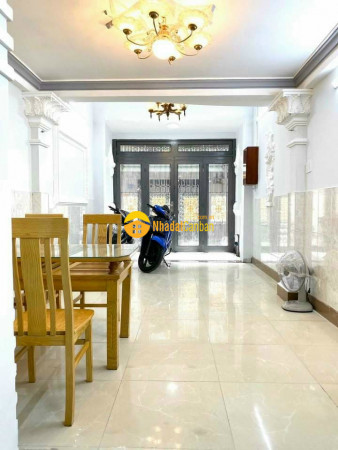 m_dEN4snTkUM_1666949701.jpg