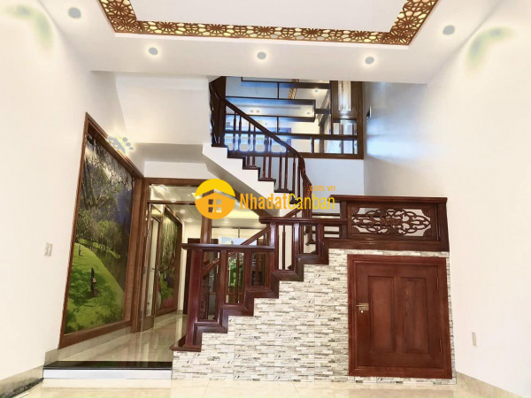 m_Qa7Abklymj_1670228310.jpg