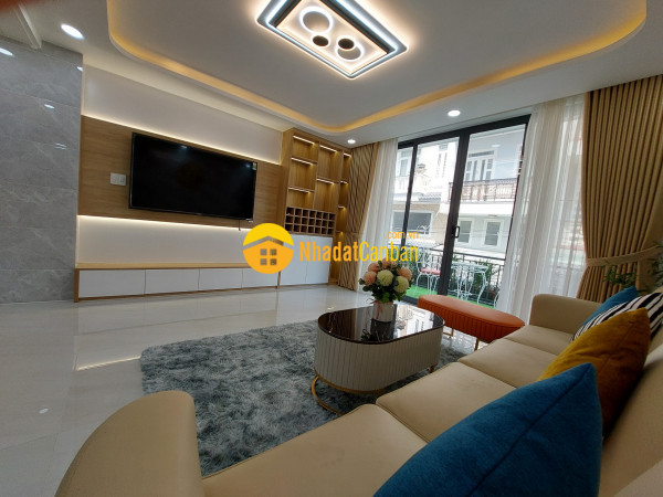 m_TaEiY476Kf_1677909070.jpg