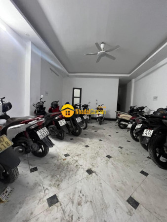 9046982_MZNIDH6SAq_1681356469.jpg