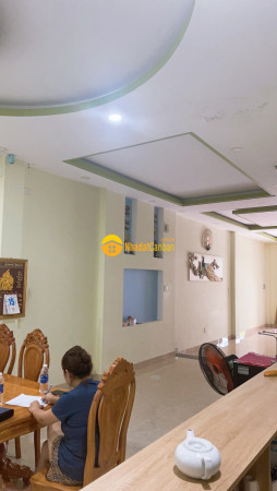 9058730_kdPnaAN0Cu_1685170828.jpg