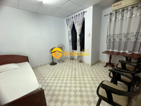 9059451_nyY81jOJUA_1685459094.jpg