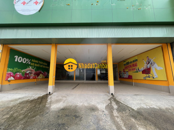 m_sg1Cik62Nw_1685588527.jpg