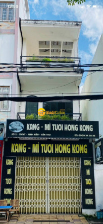 m_bl2HUXKtNE_1685689317.jpg