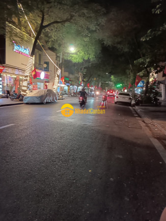 9080936_hk8psgJQZf_1693403665.jpg