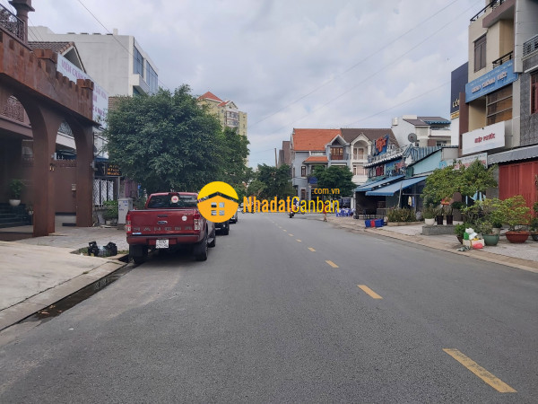 9085457_0JIonxGOEt_1695277915.jpg