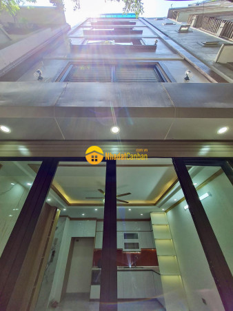 m_EQOuD7ilwV_1701490820.jpg