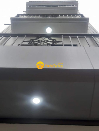 m_0uYiaIowxs_1709785523.jpg