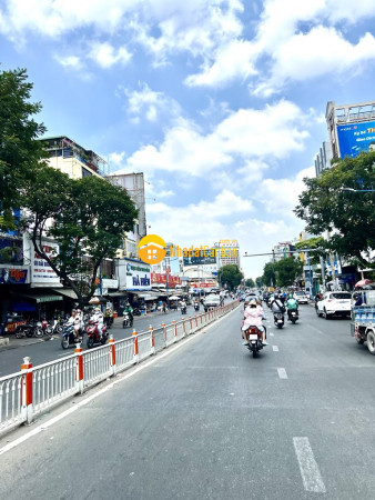 9126301_CV5d6P4EiX_1713347968.jpeg