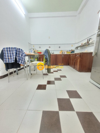 9140516_8cvxBp6wiH_1719675436.jpg