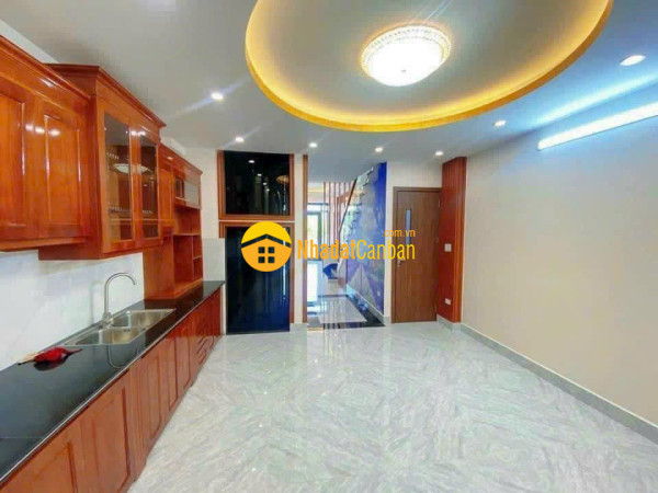 9142658_uZP0hrEKn9_1720708639.jpg