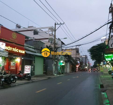 m_J8ZyUV1D4C_1722612182.jpg