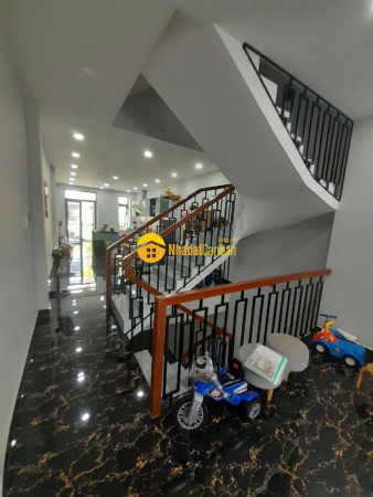 9152494_f9Jn2vBOco_1725378217.jpg