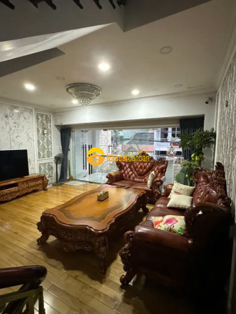 m_zAj6rBmoK0_1726551885.jpg