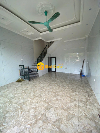 9174464_2mQNavEMxP_1736515298.jpg