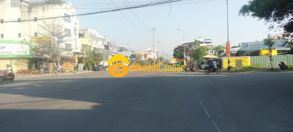 9183055_8RjsIvKkAp_1742001157.jpg