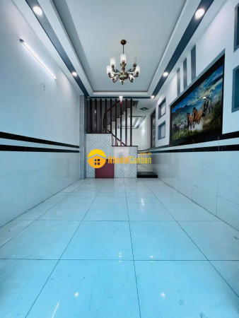 9187390_loN78rOtLI_1743785891.jpg