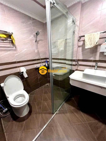 9189349_42dcQTRJwE_1744774910.jpg