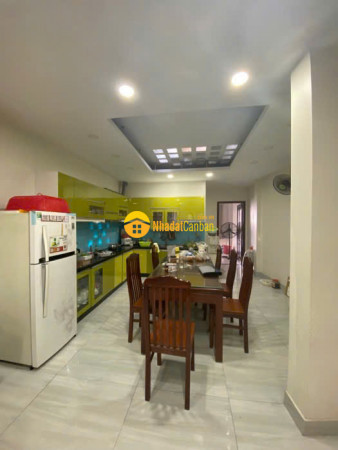 9190759_5IzEx3sZr0_1745382423.jpg