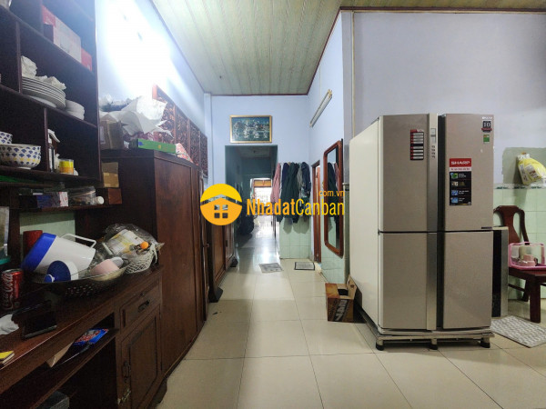 9205985_HtaUNhGTxn_1753759343.jpg