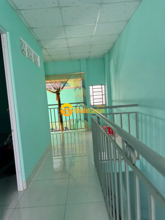 9206200_r9nChGkPmc_1753812755.jpg