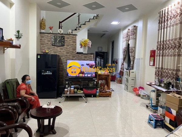 9209827_HngkoufYRa_1756014784.jpeg