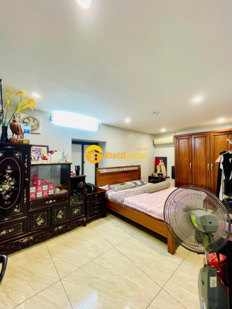 9210944_7UZLyfq4HK_1756991321.jpg