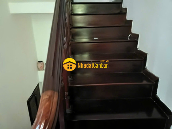 9237547_AjftpaJBR1_1778418165.jpg