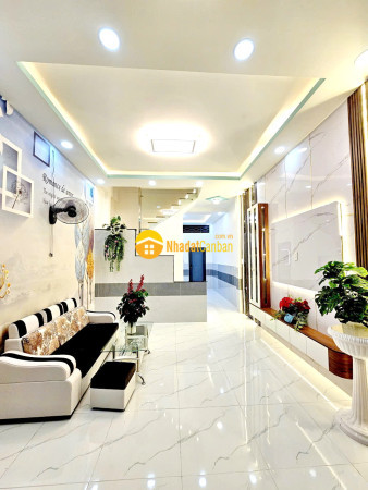 9237550_Hye2l7qaTK_1778420450.jpg
