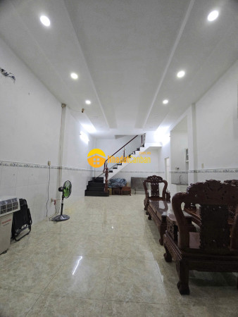 9237800_bQzilq2ByO_1778641516.jpg