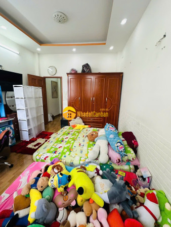 9237970_fbOSYJydwE_1778808618.jpg