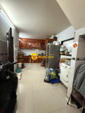 9238163_1UpzHfZDFG_1778987301.jpg