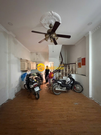 9238903_LlsQRPUkVu_1779501546.jpg