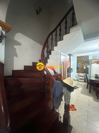 9240430_JhaMENgAFK_1780961498.jpg