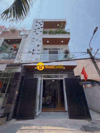 9242997_w4bMxSrRYp_1783490623.jpg